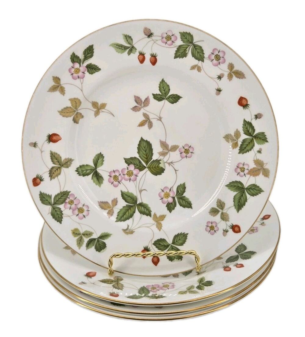 4 Wedgewood Wild Strawberry Bone China Salad Plates R4406 8" / 20.3 cm